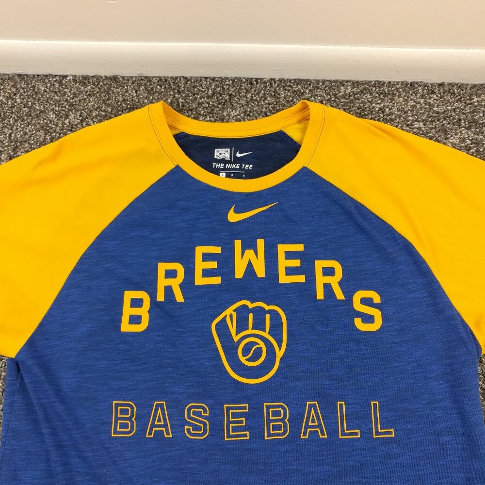 Milwaukee Brewers Shirt Nike Vintage Logo Center Swoosh Raglan Mens Large